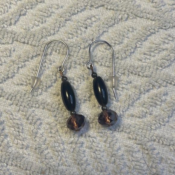 Elegant Black and Brown Dangle Earrings - Picture 3 of 5